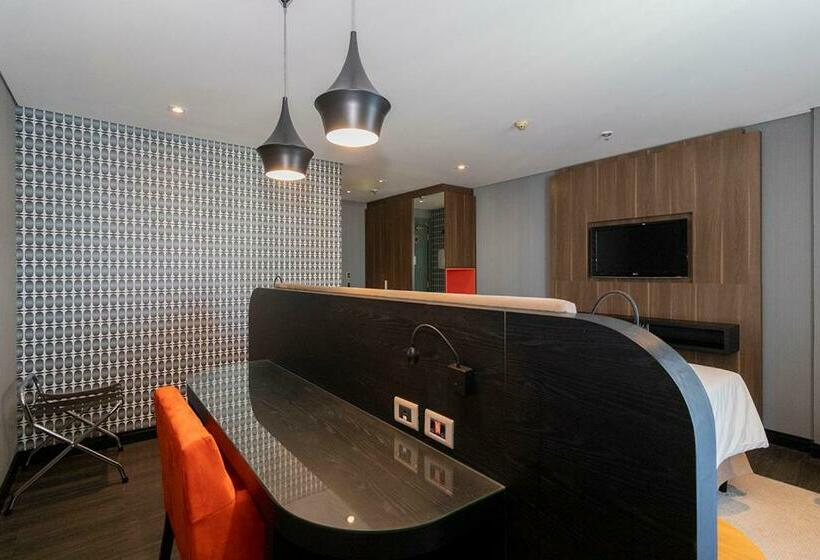 带阳台的豪华间, Suíte Grand Luxo Brasília