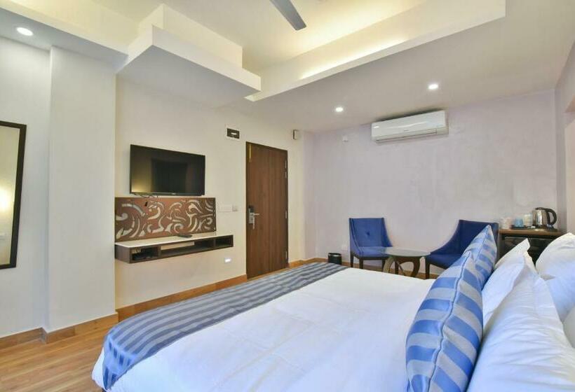 اتاق استاندارد با تخت بزرگ, Asian International