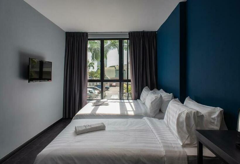 غرفة ديلوكس ثلاثية, Chariton Hotel Bagan