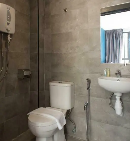 デラックストリプルルーム, Chariton Hotel Bagan