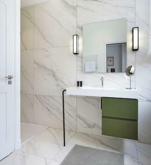 اتاق استاندارد, Le Clou De Louis