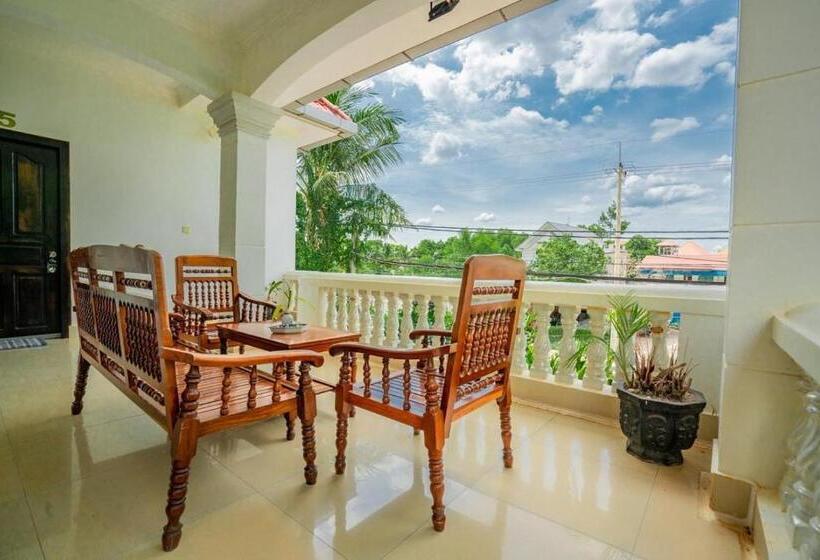 اتاق استاندارد با تخت بزرگ, Ravoeun Angkor Boutique