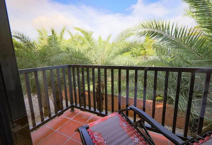 Семейный Номер, Vintage Villa Langkawi