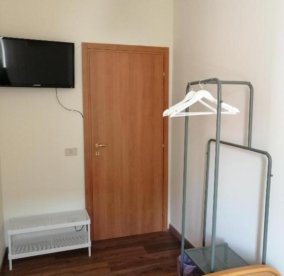 シングルデラックスルーム, B&b Lamezia Nicogia