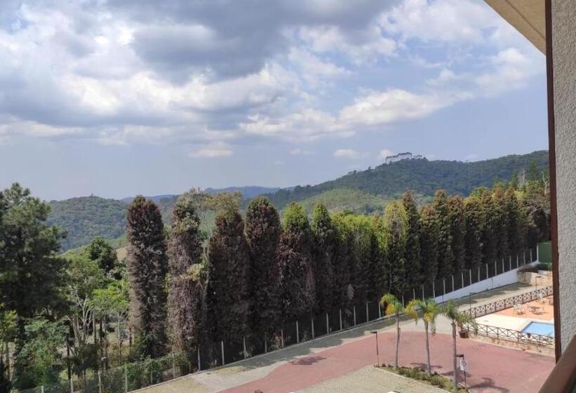 سوییت لوکس, Suíte Condomínio Vista Azul   Pedra Azul