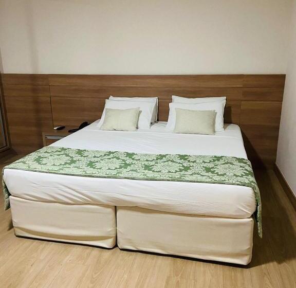 سوییت لوکس, Suíte Condomínio Vista Azul   Pedra Azul