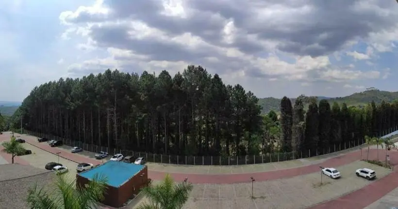 سوییت لوکس, Suíte Condomínio Vista Azul   Pedra Azul