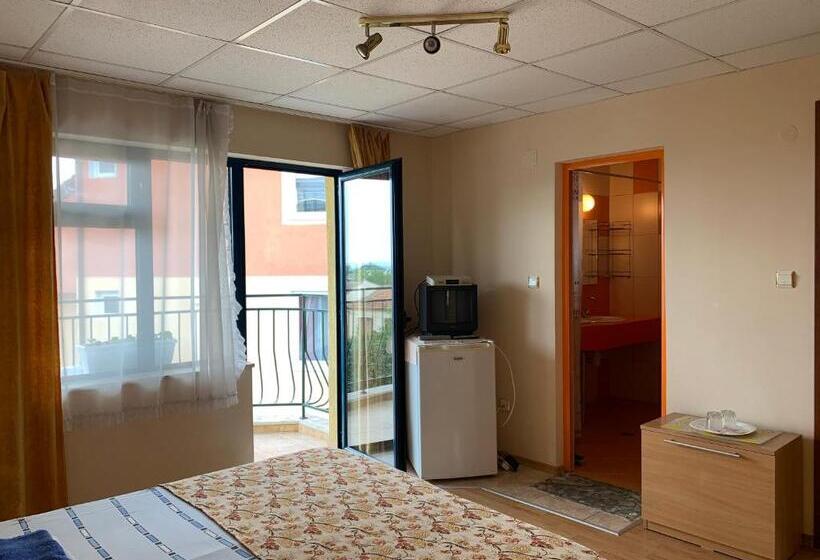 غرفة قياسية, Guest House “olesya”