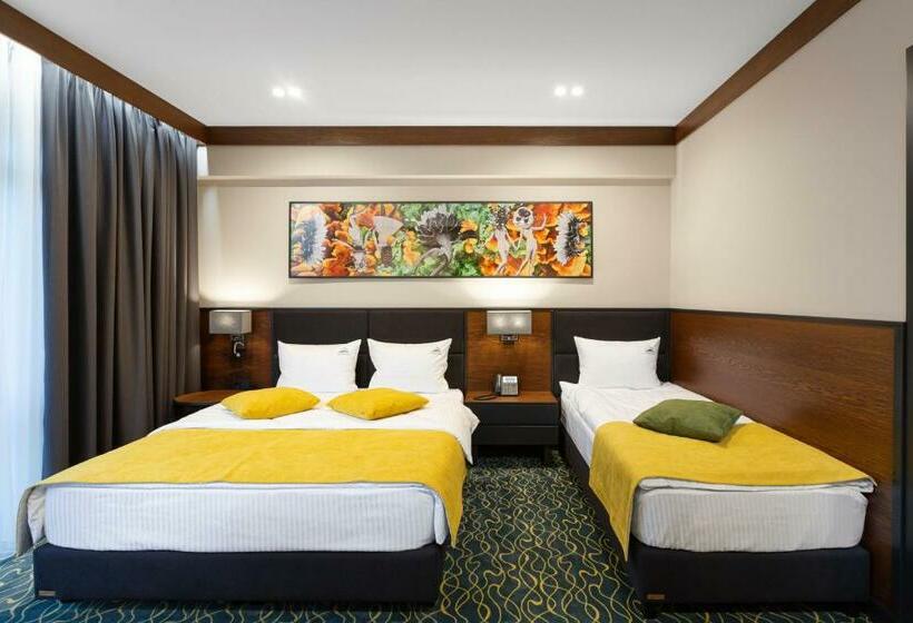 Трехместный Номер Комфорт, ведмежа гора Panorama Spa Resort