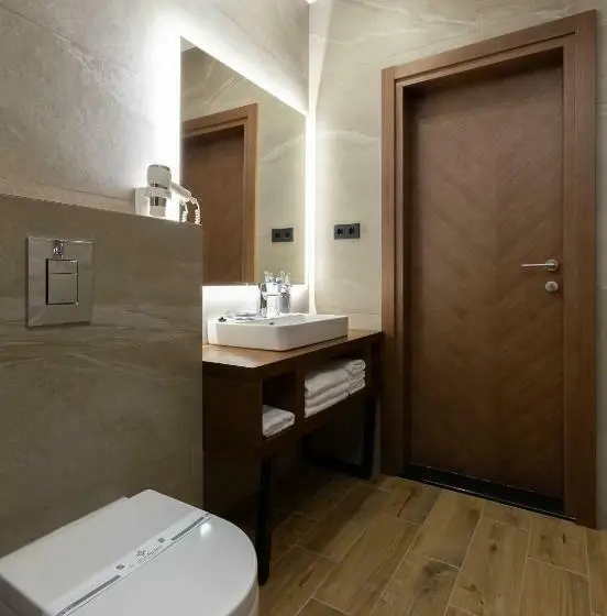 山の見えるジュニアスイート, ведмежа гора Panorama Spa Resort