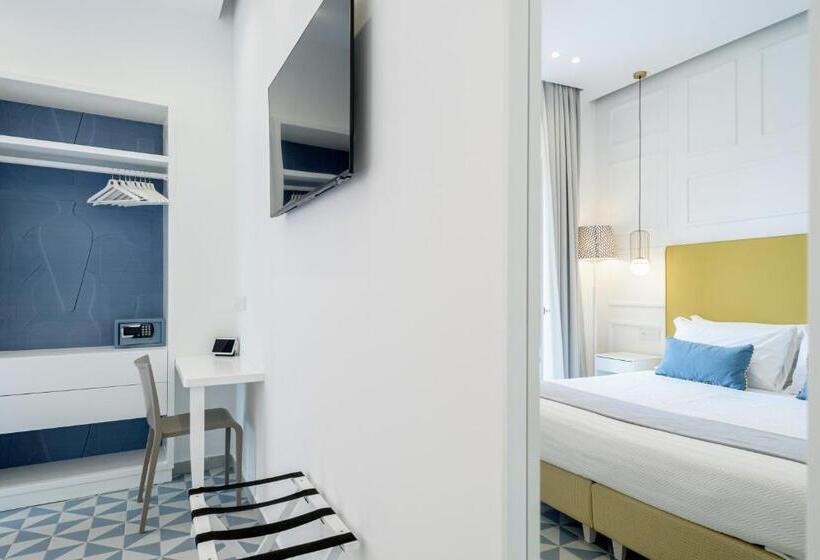 Standard Værelse m. Terrasse, Capri Marina Suite