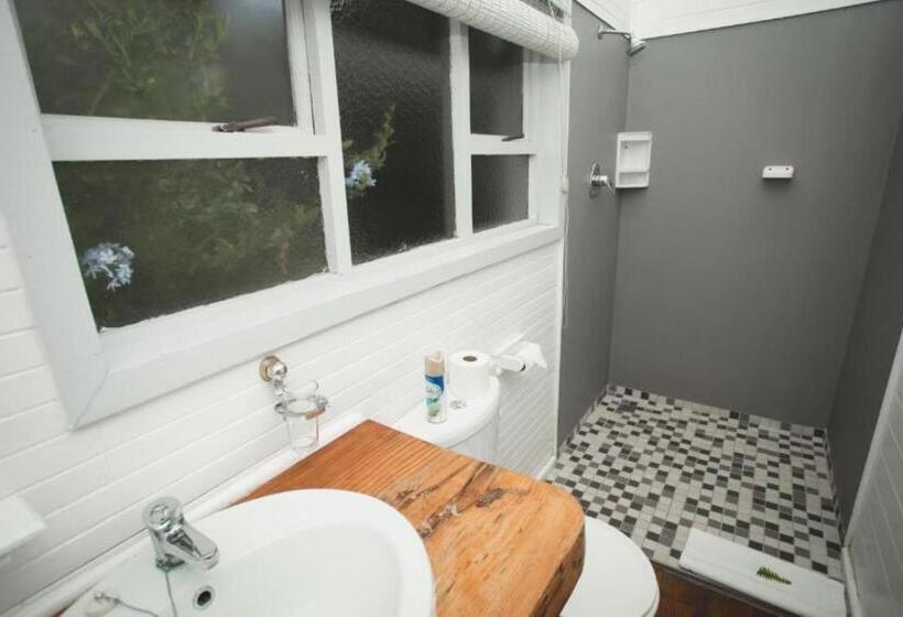 オーシャンビュースーペリアールーム, Misty Mountain Reserve