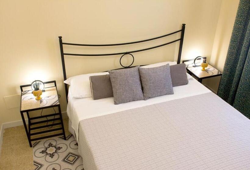 اتاق استاندارد, Antista Rooms