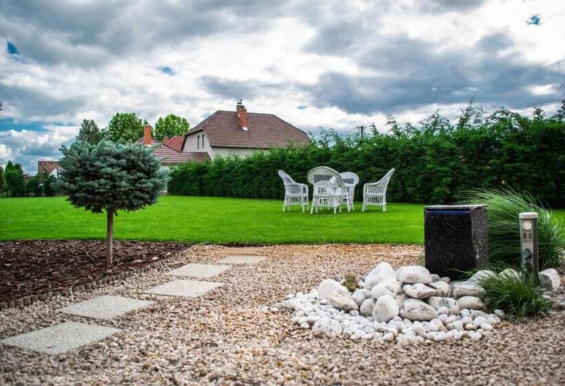 חדר סטנדרט חדר אמבטיה משותף, Mónika Vendégház