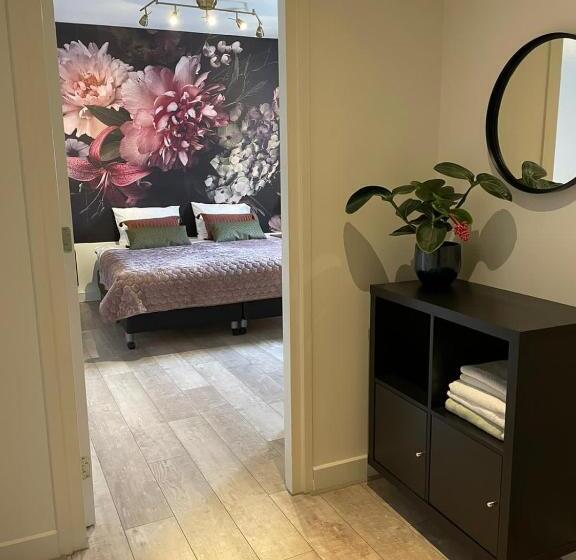 اتاق لوکس, Bnb Bruxelles   Studios & Apartments