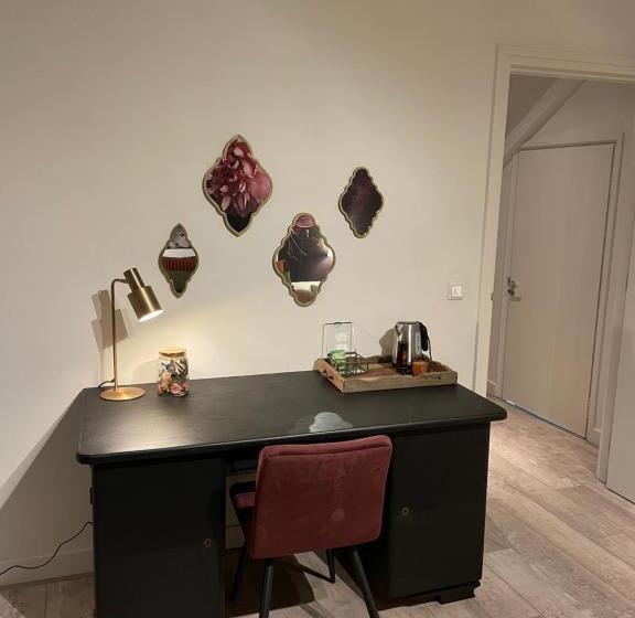 اتاق لوکس, Bnb Bruxelles   Studios & Apartments