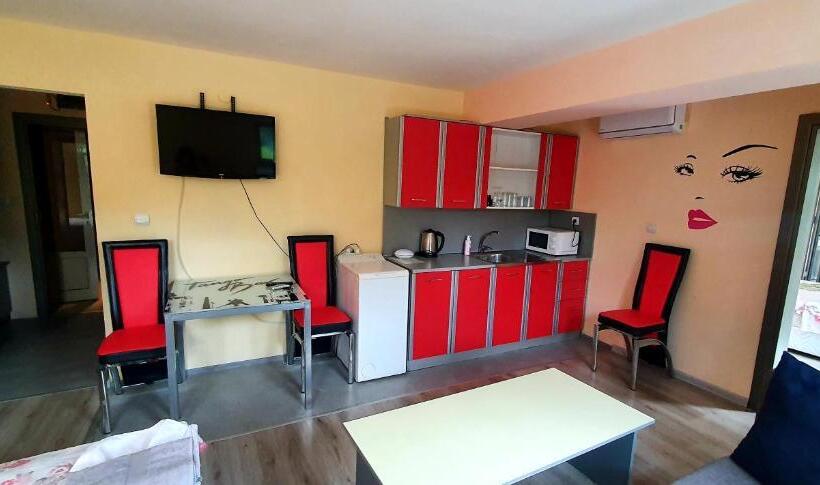 침실 2개 아파트, хотел дани