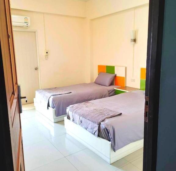 Quarto standard, โรงแรมวิจิตรพร อุบล Vjp Hotel Ubon