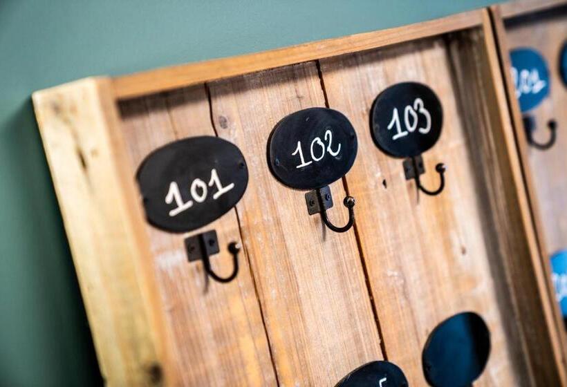 غرفة قياسية رباعية, Domaine Du Mont Saint Jean