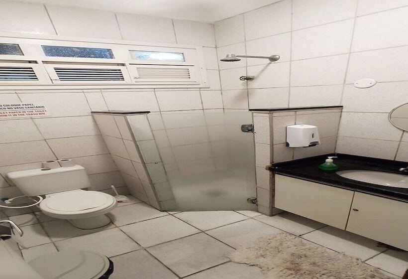 سرير فى غرفة مشتركه, Albergaria Hostel