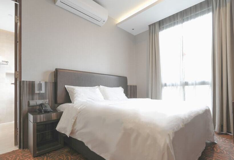 اتاق پرمیوم, Amrise Hotel Kitchener