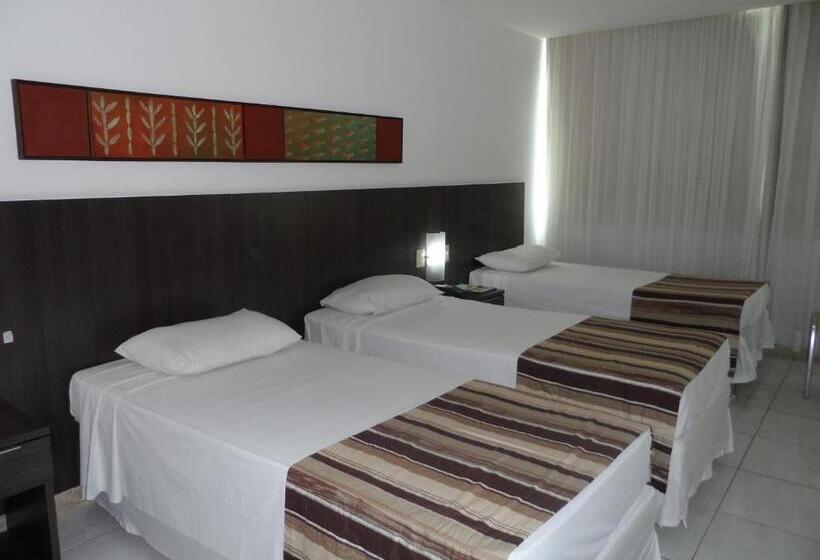 غرفة قياسية ثلاثية, Cambuci