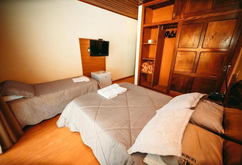 스탠다드 트리플 발코니 룸, Velinn Hotel Geneve