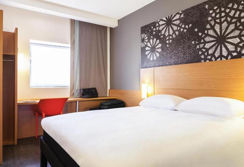 标准间, Ibis Casanearshore