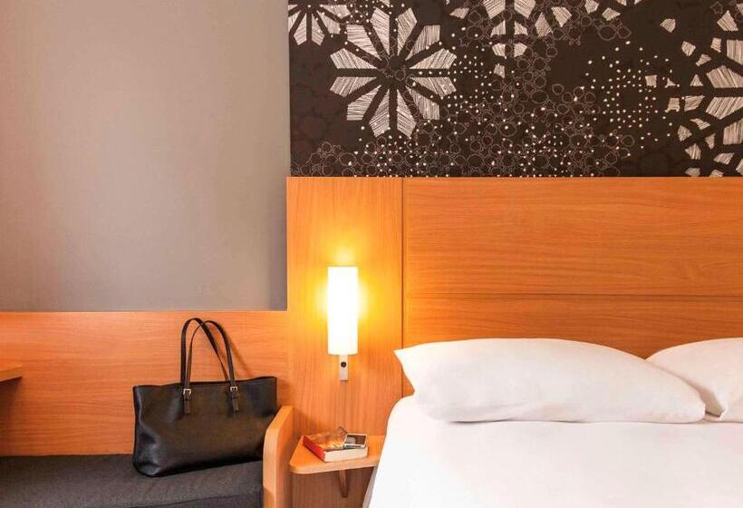 标准间, Ibis Casanearshore