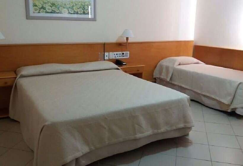 Номер Стандарт Трехместный, Jaguary Hotel Sumaré