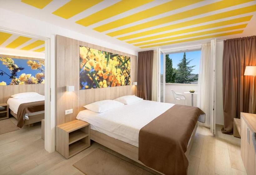 غرفة سوبيريور عائلية, Medora Auri Family Beach Resort