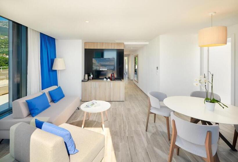 디럭스 스위트, Medora Auri Family Beach Resort