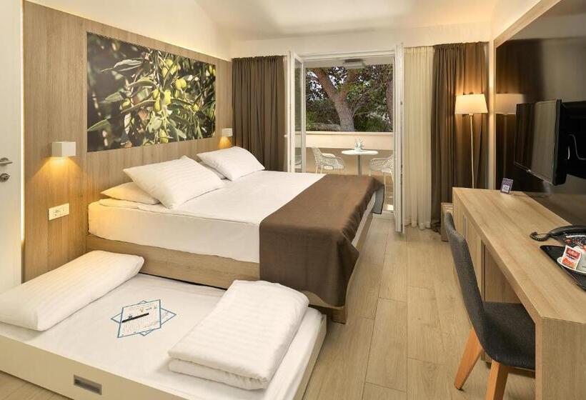 غرفة إقتصادية عائلية, Medora Auri Family Beach Resort