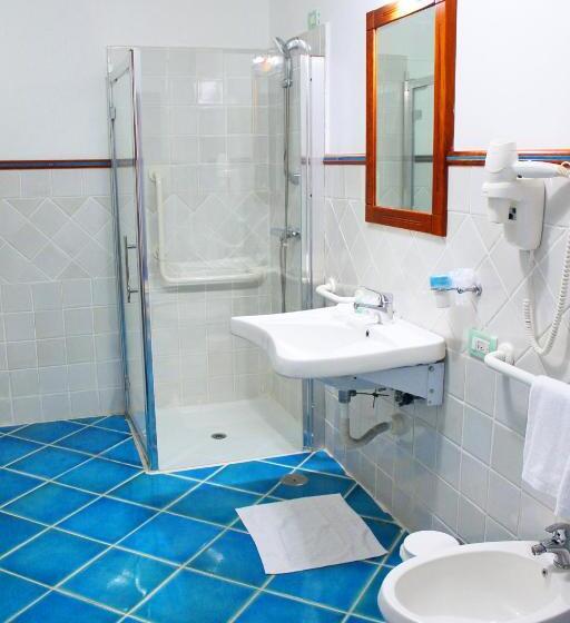 חדר קלאסי, Pisacane