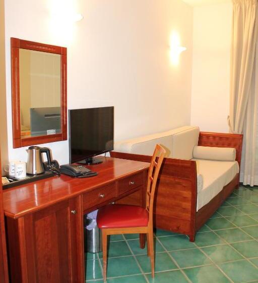 Comfort Room Side Sea View, Pisacane