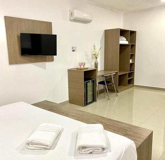 デラックススイート, San Lucas