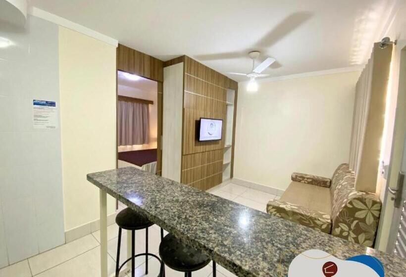 דירת חדר, Diroma Lacqua 1 2 3 4 5