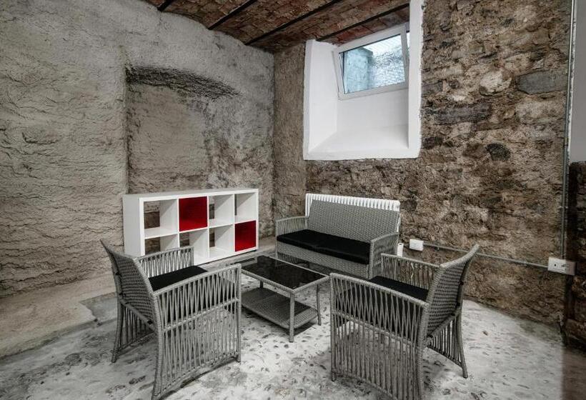 اتاق استاندارد با تخت بزرگ, Spazio 77   The House Of Travelers