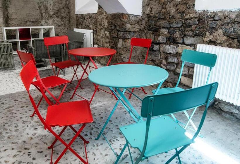 اتاق لوکس با تخت بزرگ, Spazio 77   The House Of Travelers