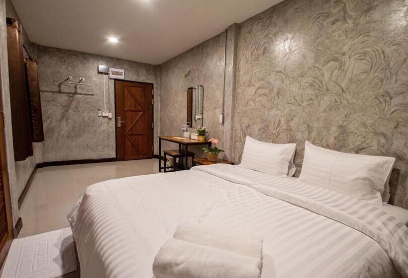 غرفة قياسية, Momento House