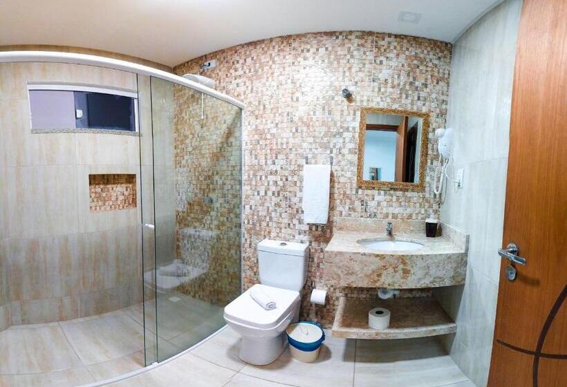 اتاق لوکس سه تخته, Pousada Mar De Luna