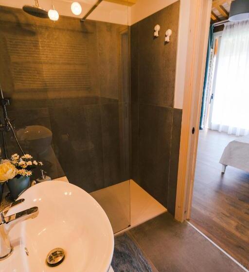 غرفة قياسية, B&b Al Fienile