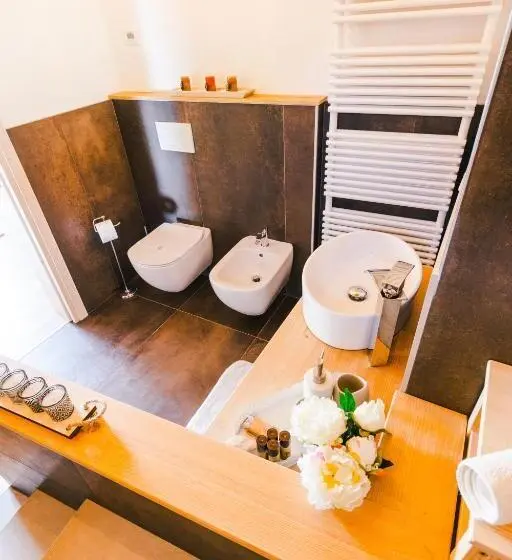 デラックスルーム, B&b Al Fienile