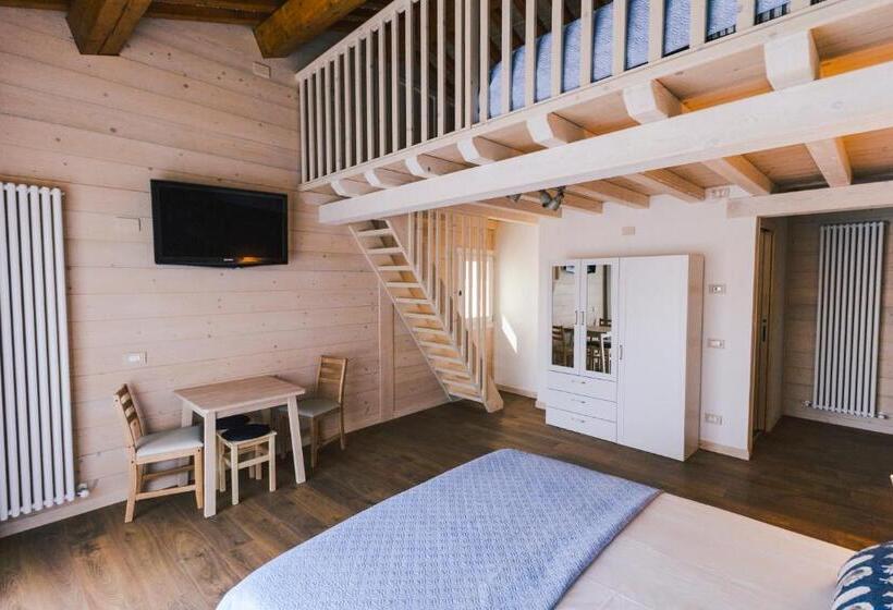 غرفة قياسية, B&b Al Fienile