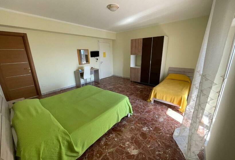 Номер Deluxe Вид на Море с Балконом, B&b Wind Resort