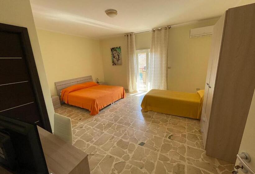 Triple Room Sea View, B&b Wind Resort