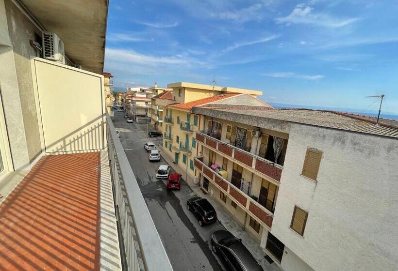 Номер Deluxe Вид на Море с Балконом, B&b Wind Resort