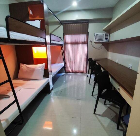Economy Quadruple Room, G Square Residences