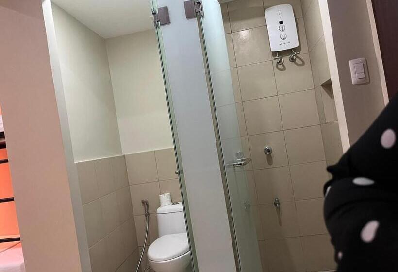 Economy Quadruple Room, G Square Residences