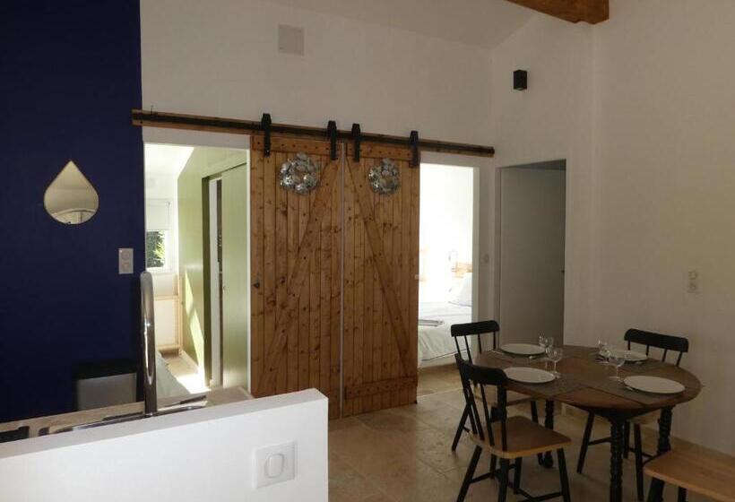 Дом 2 Спальни, L Auguste Maison D Hôtes